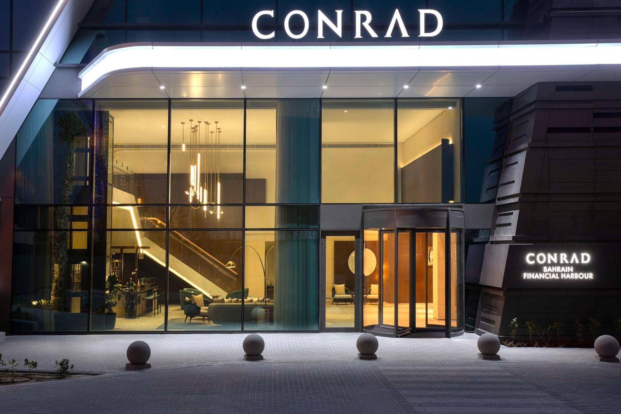 Отель Conrad Bahrain Financial Harbour Манама Экстерьер фото